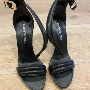 Kenneth Cole heels